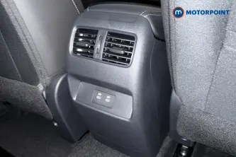 Nissan Qashqai N-Connecta Manual Petrol SUV - Stock Number (1683558) - 28th supplementary image