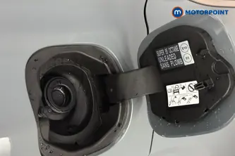 Nissan Qashqai N-Connecta Manual Petrol SUV - Stock Number (1683558) - 41st supplementary image