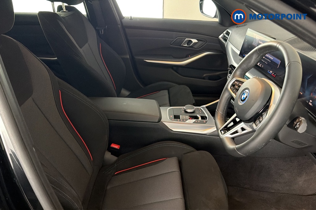 BMW 3 Series M Sport Automatic Petrol Plug-In Hybrid Estate - Stock Number (1683867) - 22nd supplementary image