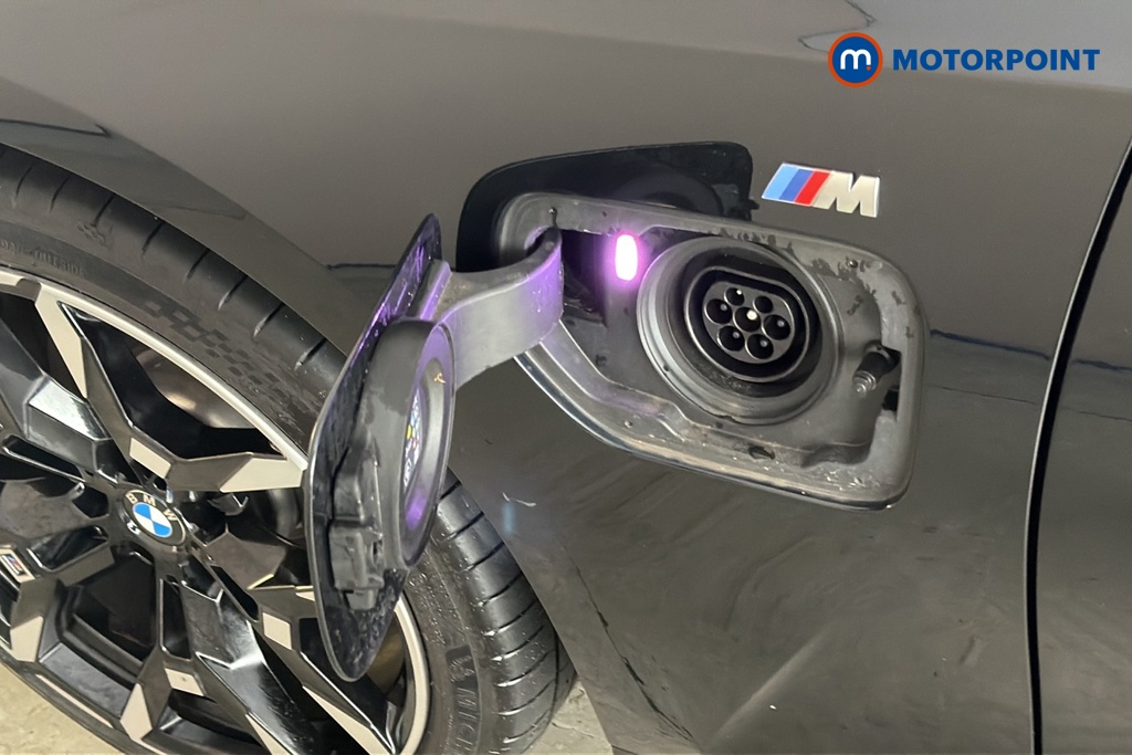 BMW 3 Series M Sport Automatic Petrol Plug-In Hybrid Estate - Stock Number (1683867) - 40th supplementary image