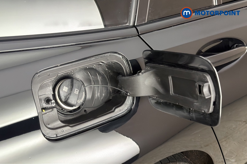 BMW 3 Series M Sport Automatic Petrol Plug-In Hybrid Estate - Stock Number (1683867) - 41st supplementary image