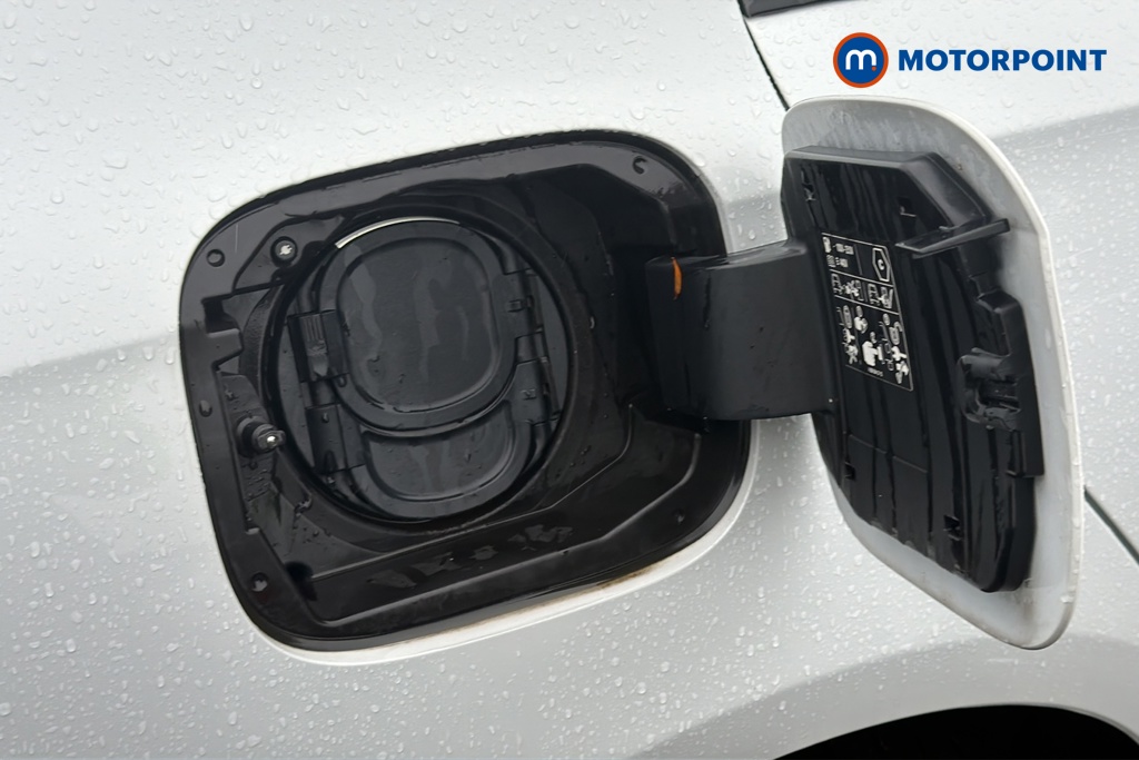 Mercedes-Benz A Class Amg Line Premium Plus Night Edition Automatic Petrol Plug-In Hybrid Saloon - Stock Number (1684267) - 40th supplementary image