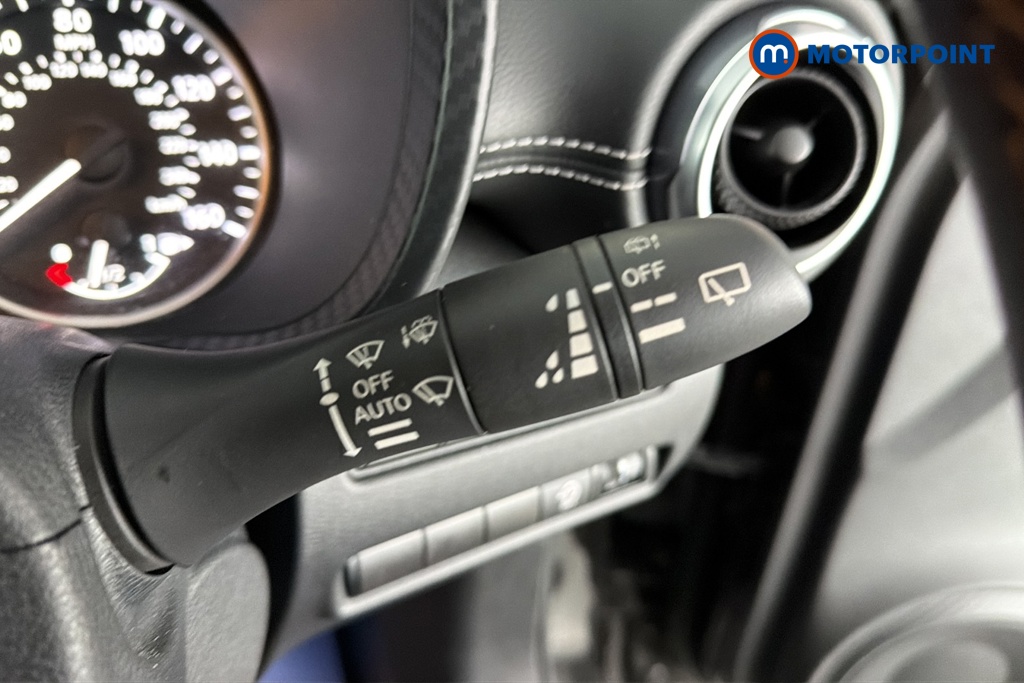 Nissan Juke N-Connecta Automatic Petrol SUV - Stock Number (1684630) - 6th supplementary image