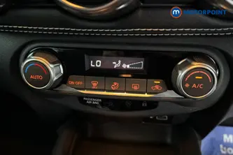 Nissan Juke N-Connecta Automatic Petrol SUV - Stock Number (1684630) - 12th supplementary image