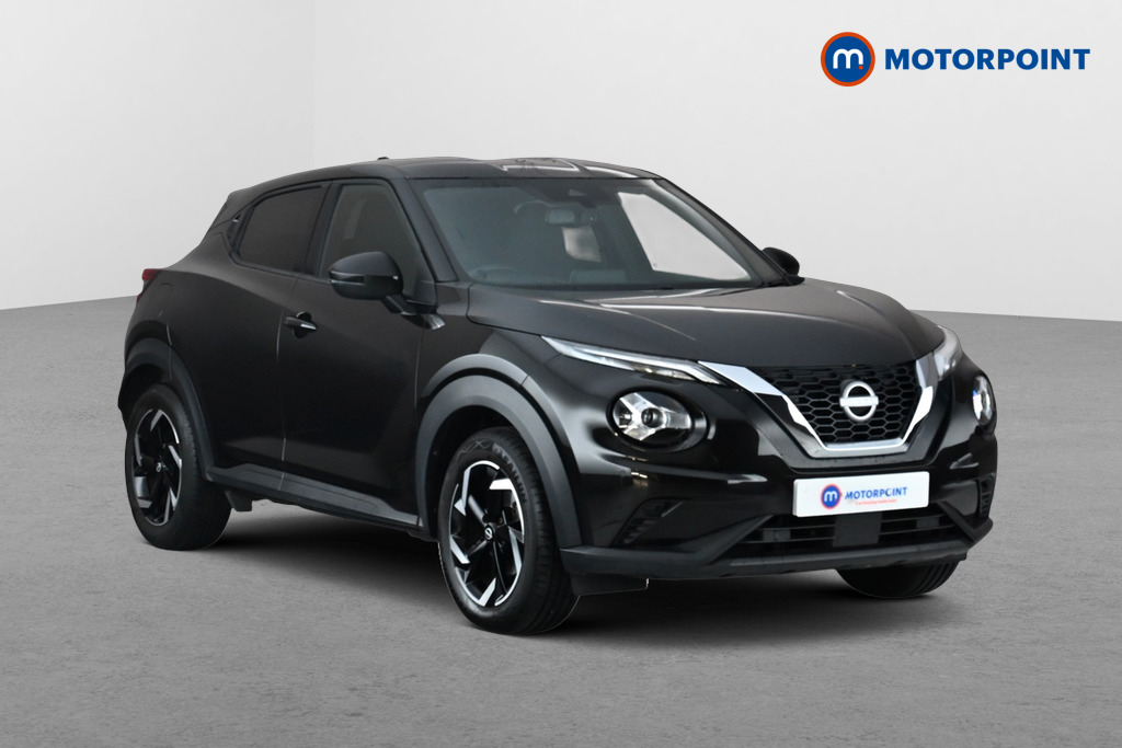 Nissan Juke N-Connecta Automatic Petrol SUV - Stock Number (1684630) - Drivers side front corner