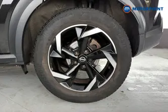 Nissan Juke N-Connecta Automatic Petrol SUV - Stock Number (1684630) - 45th supplementary image