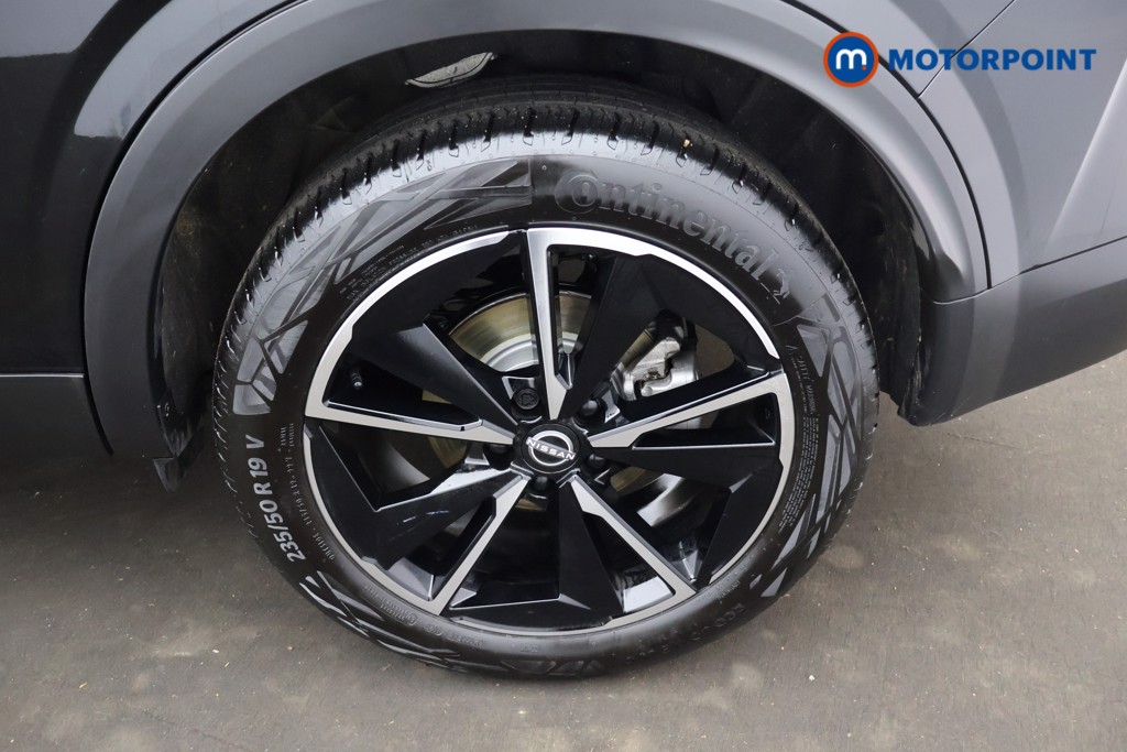 Nissan Qashqai Tekna Manual Petrol SUV - Stock Number (1684840) - 2nd supplementary image