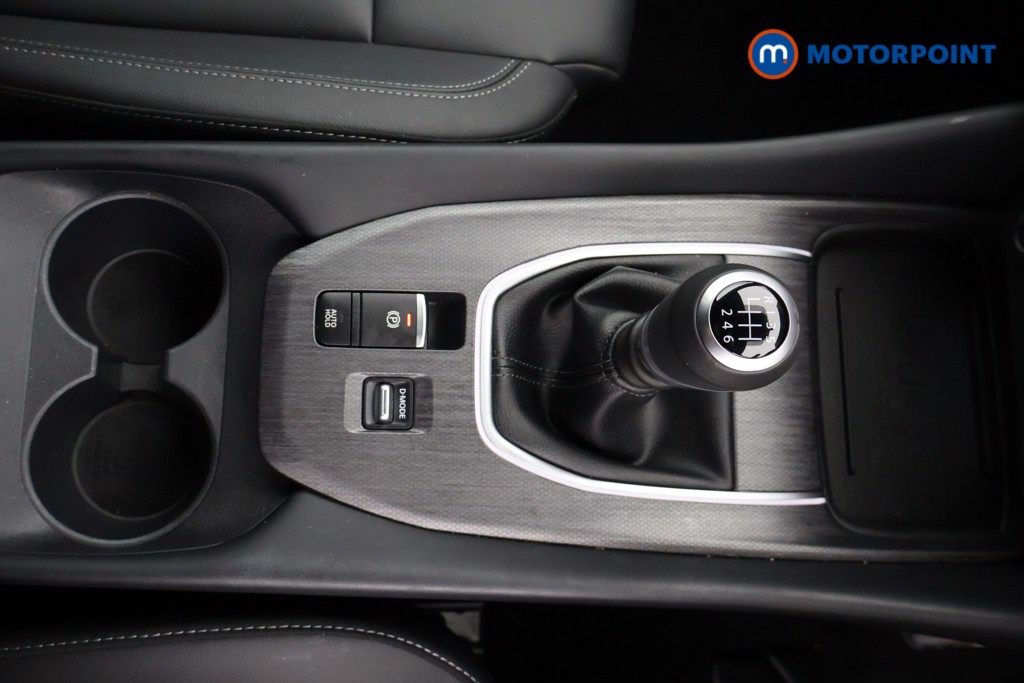 Nissan Qashqai Tekna Manual Petrol SUV - Stock Number (1684840) - 13th supplementary image