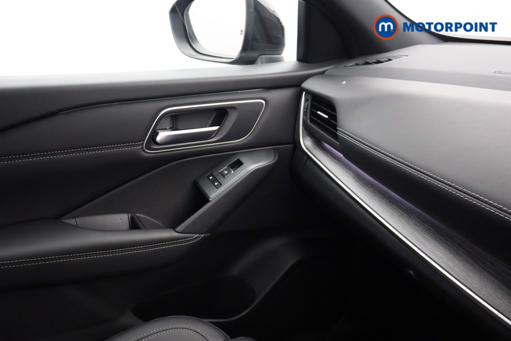 Nissan Qashqai Tekna Manual Petrol SUV - Stock Number (1684840) - 15th supplementary image