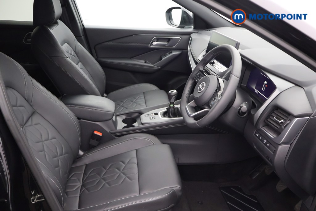 Nissan Qashqai Tekna Manual Petrol SUV - Stock Number (1684840) - 22nd supplementary image