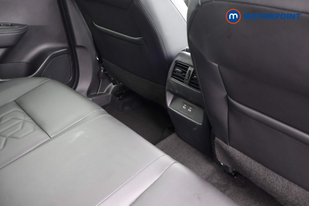 Nissan Qashqai Tekna Manual Petrol SUV - Stock Number (1684840) - 25th supplementary image