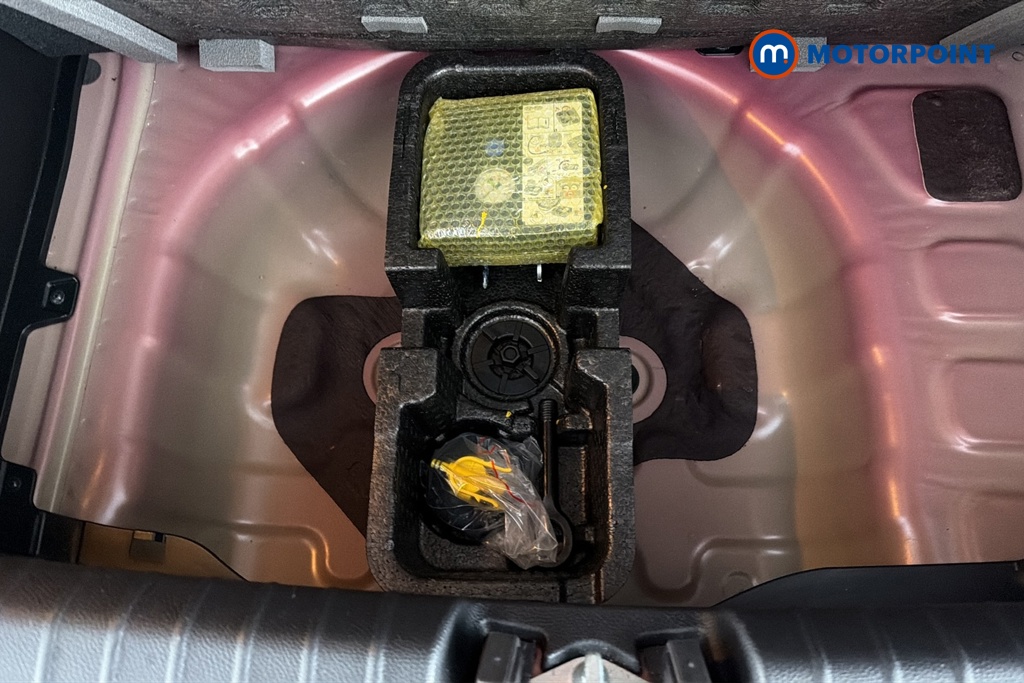 KIA Picanto X-Line S Automatic Petrol Hatchback - Stock Number (1685020) - 33rd supplementary image