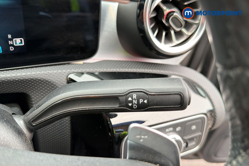 Mercedes-Benz A Class Amg Line Executive Edition Automatic Petrol Hatchback - Stock Number (1685251) - 6th supplementary image