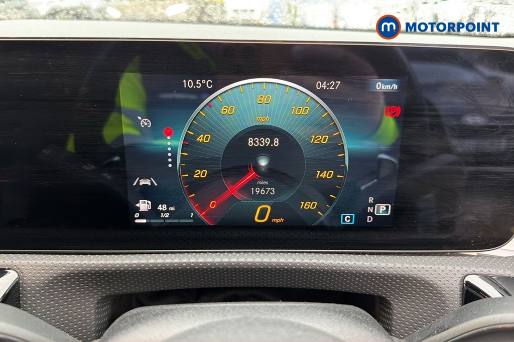 Mercedes-Benz A Class Amg Line Executive Edition Automatic Petrol Hatchback - Stock Number (1685251) - 7th supplementary image
