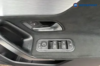 Mercedes-Benz A Class Amg Line Executive Edition Automatic Petrol Hatchback - Stock Number (1685251) - 19th supplementary image