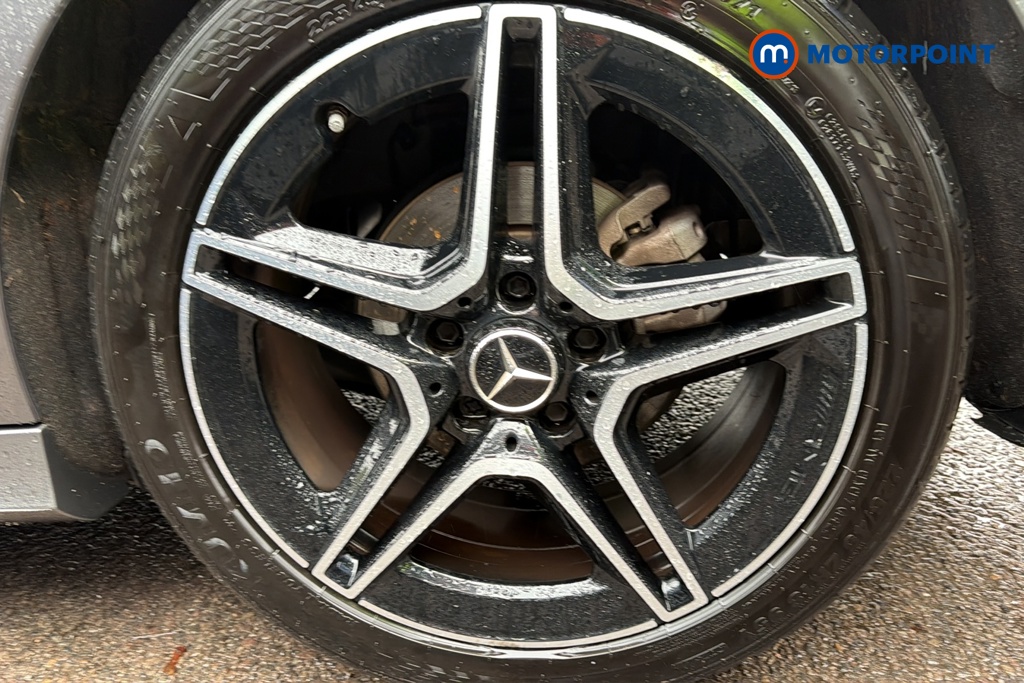 Mercedes-Benz A Class Amg Line Executive Edition Automatic Petrol Hatchback - Stock Number (1685251) - 45th supplementary image