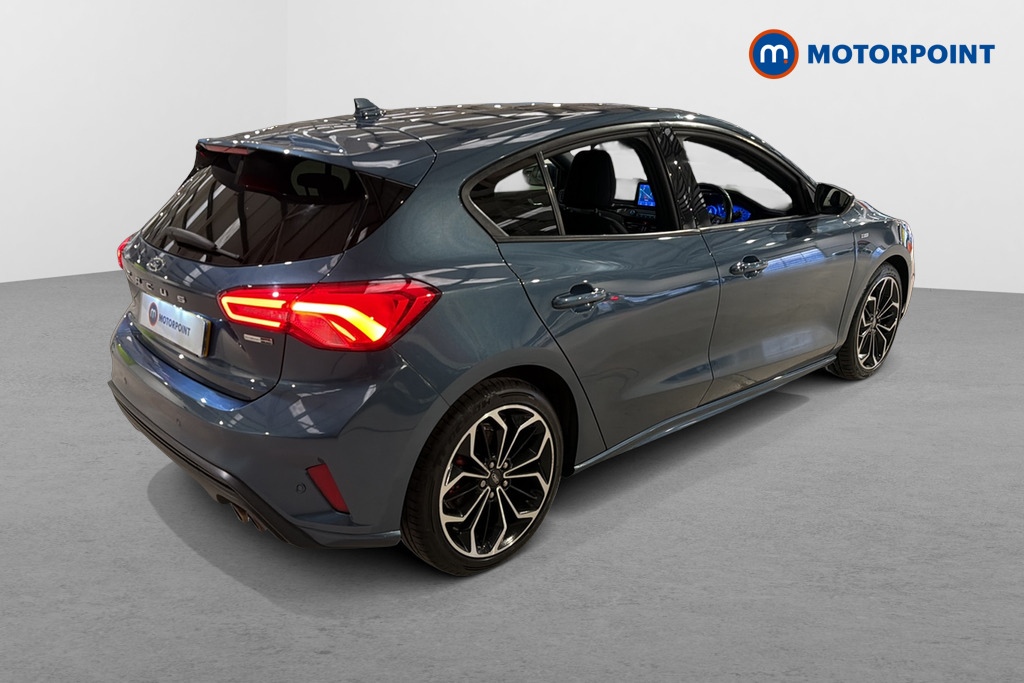 Ford Focus St-Line X Edition Manual Petrol Hatchback - Stock Number (1685383) - Passenger side rear corner