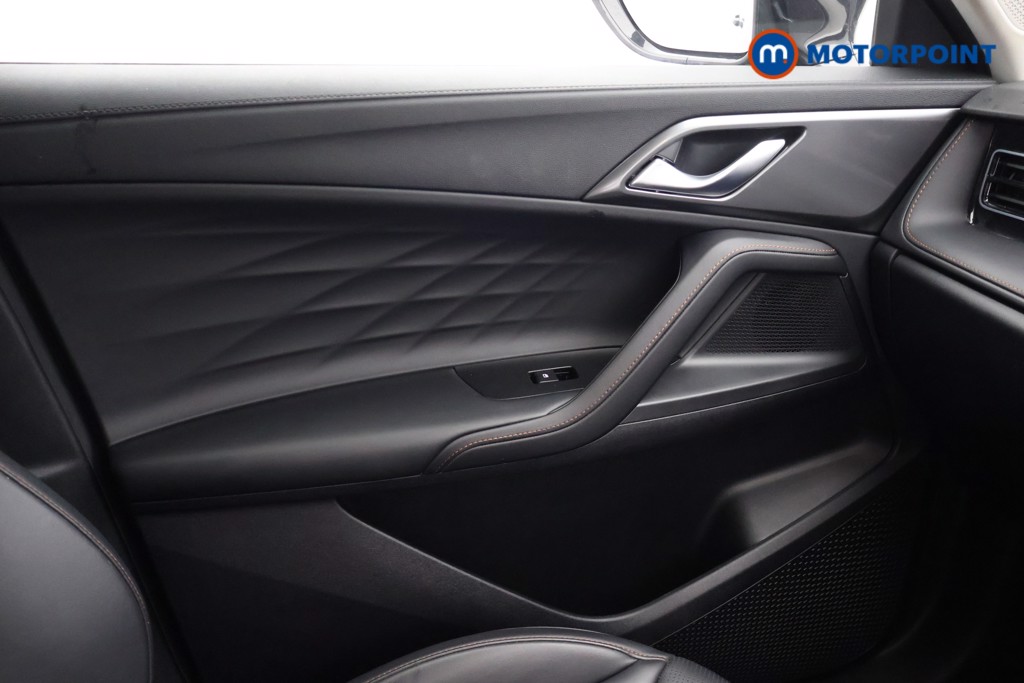 Mg Motor Uk HS Trophy Automatic Petrol-Electric Hybrid SUV - Stock Number (1686127) - 17th supplementary image