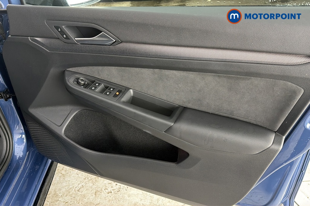 Volkswagen Golf Black Edition Automatic Petrol Hatchback - Stock Number (1686416) - 18th supplementary image