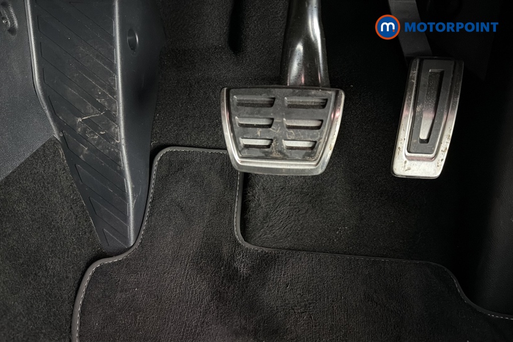 Volkswagen Golf Black Edition Automatic Petrol Hatchback - Stock Number (1686416) - 24th supplementary image