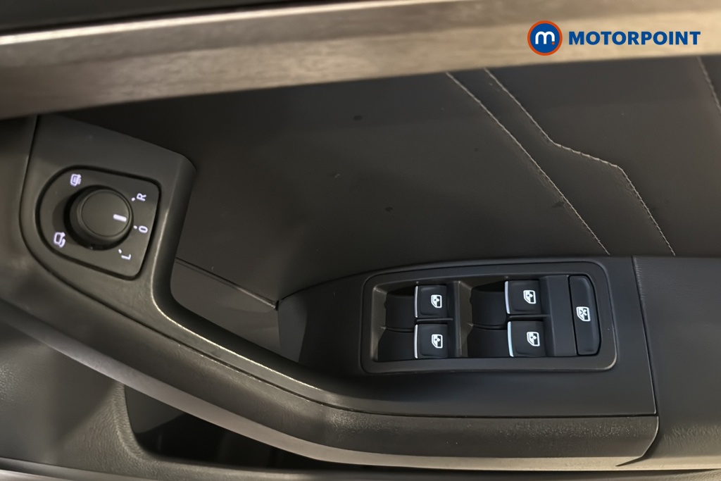 Seat Ateca Xperience Automatic Petrol SUV - Stock Number (1686606) - 19th supplementary image