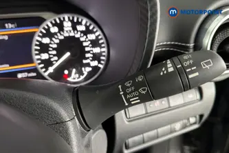 Nissan Juke N-Connecta Manual Petrol SUV - Stock Number (1686805) - 6th supplementary image