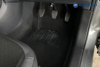 Nissan Juke N-Connecta Manual Petrol SUV - Stock Number (1686805) - 24th supplementary image