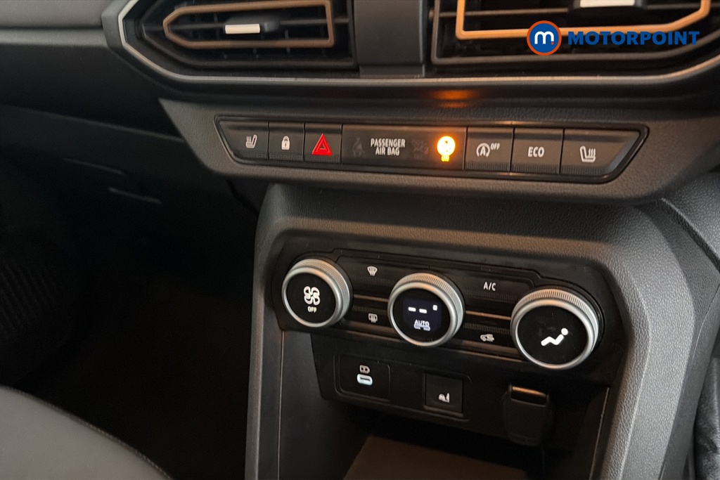 Dacia Sandero Stepway Extreme Manual Petrol Hatchback - Stock Number (1686936) - 12th supplementary image