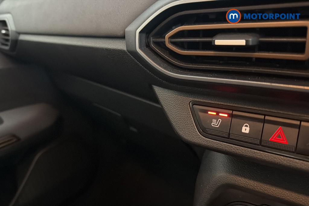 Dacia Sandero Stepway Extreme Manual Petrol Hatchback - Stock Number (1686936) - 14th supplementary image