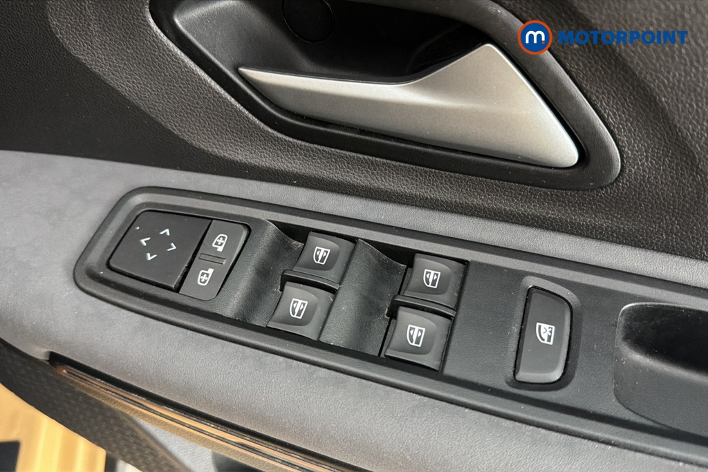 Dacia Sandero Stepway Extreme Manual Petrol Hatchback - Stock Number (1686936) - 19th supplementary image