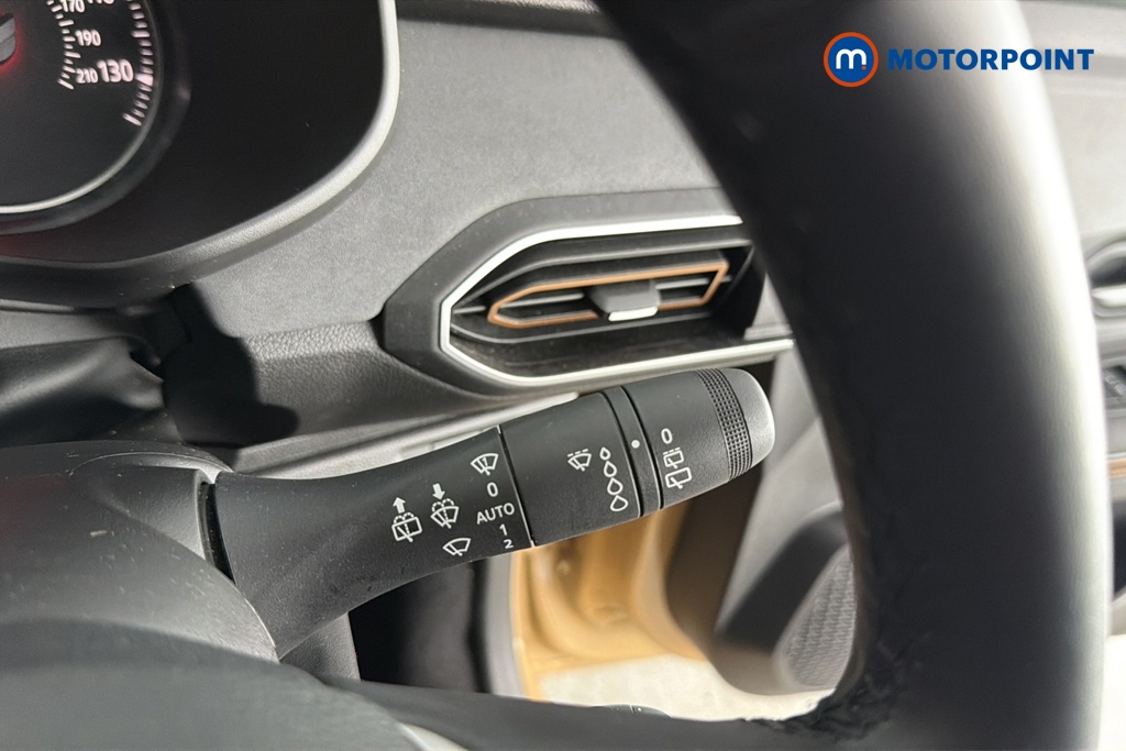 Dacia Sandero Stepway Extreme Manual Petrol Hatchback - Stock Number (1687021) - 6th supplementary image