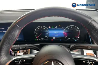 Mercedes-Benz GLB Amg Line Automatic Petrol SUV - Stock Number (1687130) - 7th supplementary image