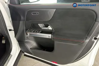 Mercedes-Benz GLB Amg Line Automatic Petrol SUV - Stock Number (1687130) - 18th supplementary image