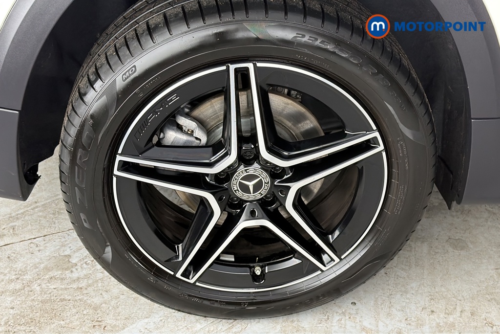 Mercedes-Benz GLB Amg Line Automatic Petrol SUV - Stock Number (1687130) - 46th supplementary image