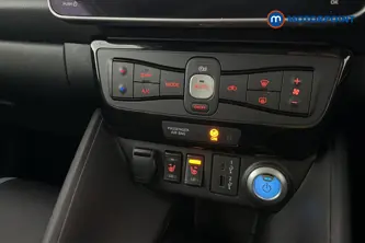 Nissan Leaf Tekna Automatic Electric Hatchback - Stock Number (1687174) - 12th supplementary image
