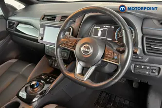 Nissan Leaf Tekna Automatic Electric Hatchback - Stock Number (1687174) - 1st supplementary image