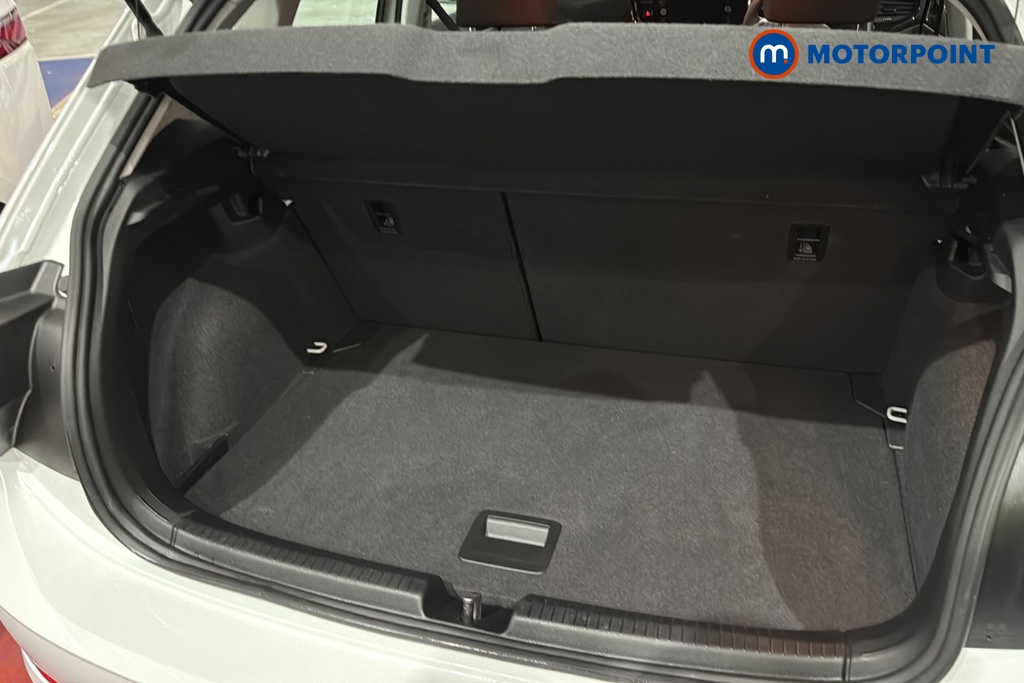 Volkswagen Polo Life Automatic Petrol Hatchback - Stock Number (1687565) - 30th supplementary image