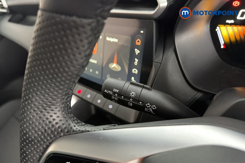 Mg Motor Uk ZS Trophy Automatic Petrol-Electric Hybrid SUV - Stock Number (1687596) - 5th supplementary image