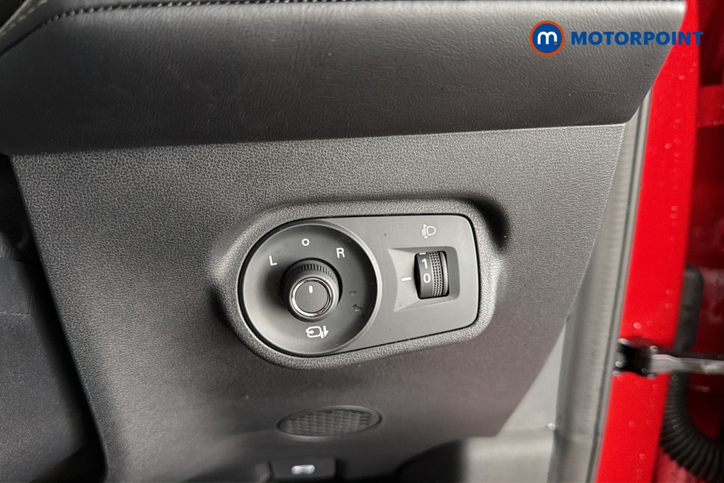 Mg Motor Uk ZS Trophy Automatic Petrol-Electric Hybrid SUV - Stock Number (1687596) - 11th supplementary image