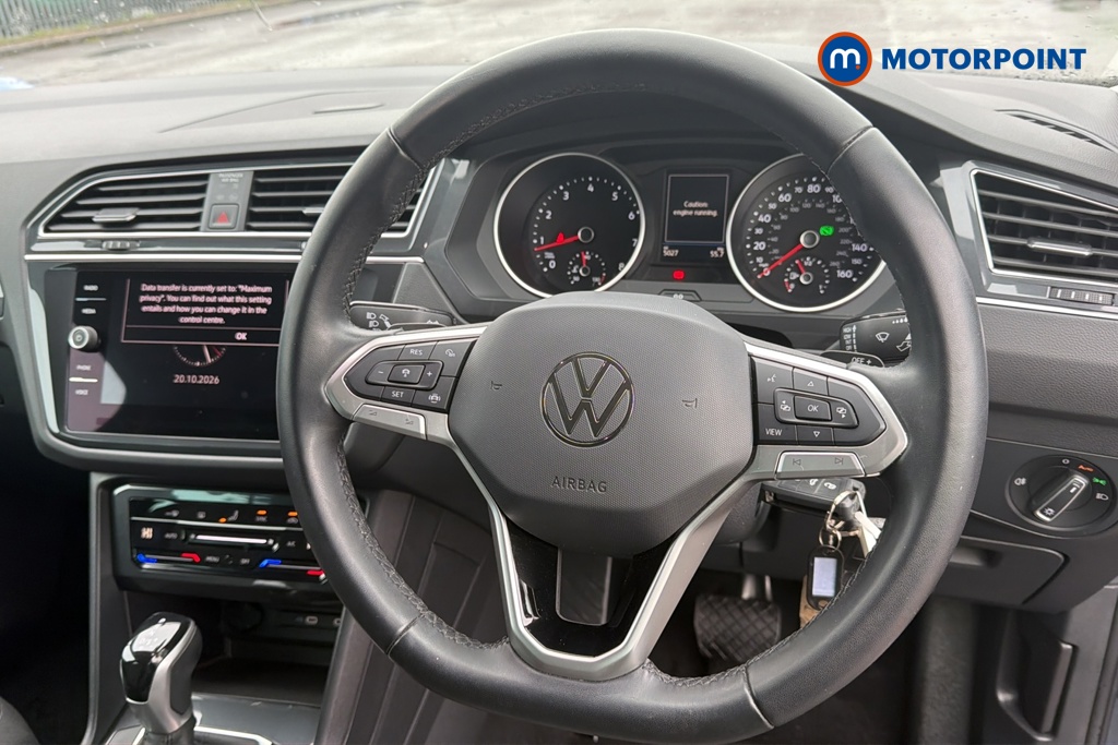 Volkswagen Tiguan Life Automatic Petrol SUV - Stock Number (1687729) - 2nd supplementary image