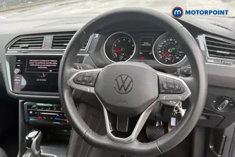 Volkswagen Tiguan Life Automatic Petrol SUV - Stock Number (1687729) - 2nd supplementary image