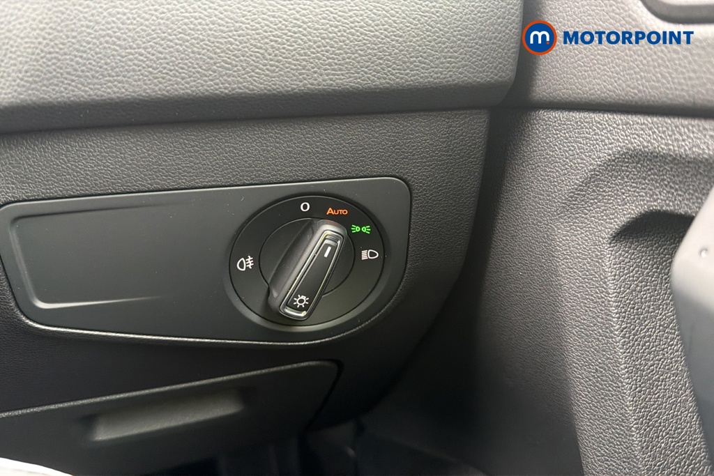 Volkswagen Tiguan Life Automatic Petrol SUV - Stock Number (1687729) - 11th supplementary image