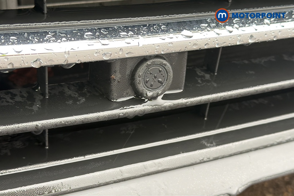 Volkswagen Tiguan Life Automatic Petrol SUV - Stock Number (1687729) - 38th supplementary image