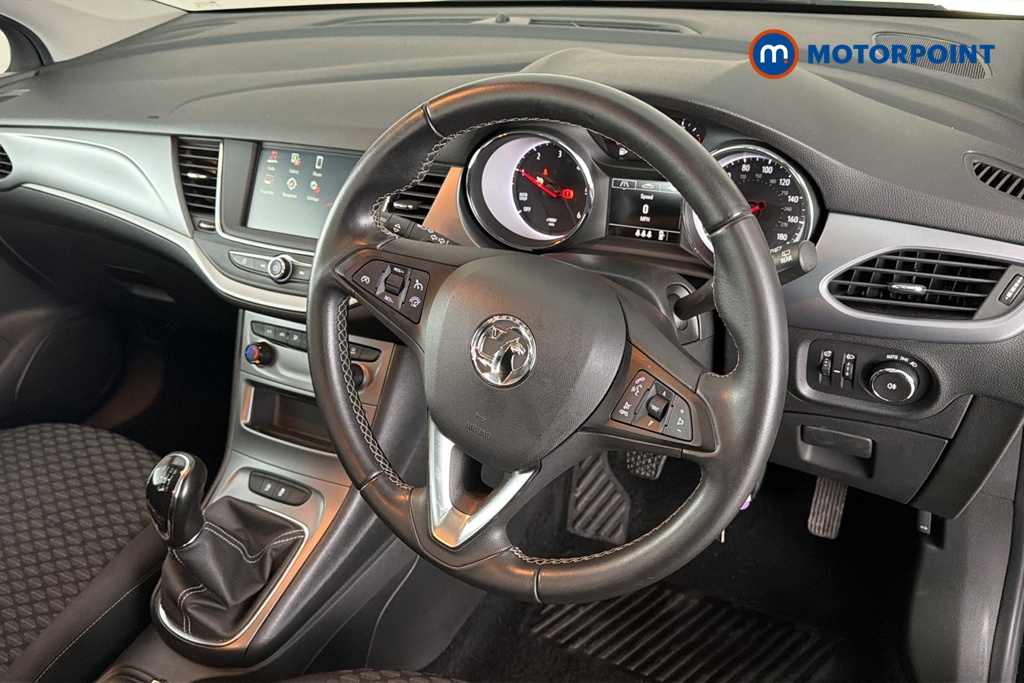 Vauxhall Astra Business Edition Nav Manual Diesel Hatchback - Stock Number (1687730) - 1st supplementary image
