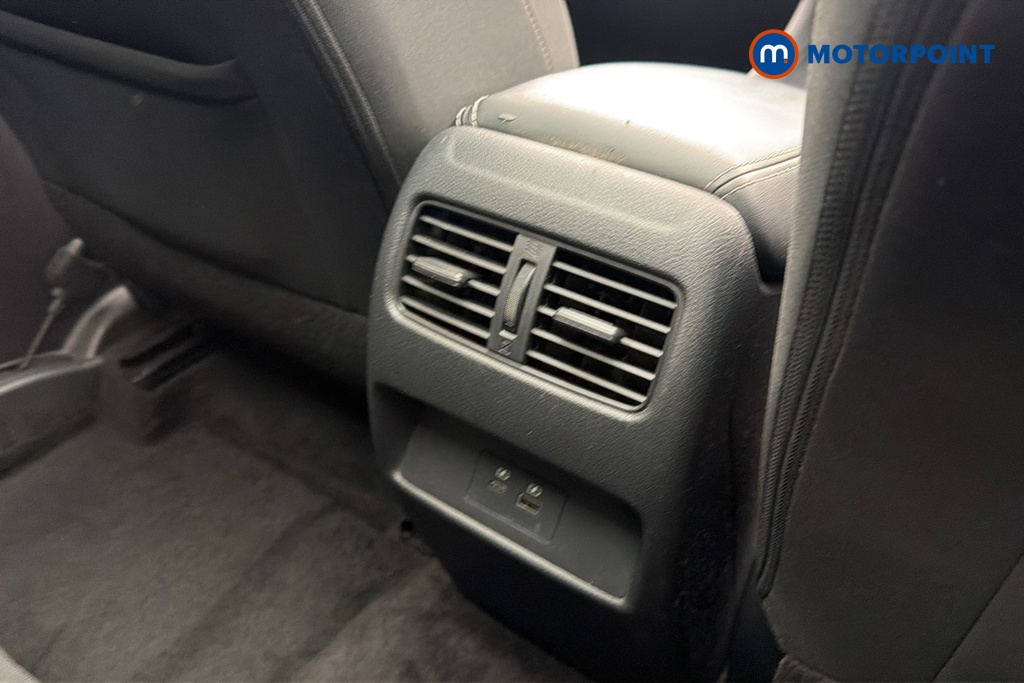 Nissan Qashqai N-Connecta Automatic Petrol-Electric Hybrid SUV - Stock Number (1688006) - 28th supplementary image