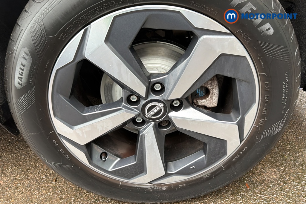 Nissan Qashqai N-Connecta Automatic Petrol-Electric Hybrid SUV - Stock Number (1688006) - 45th supplementary image