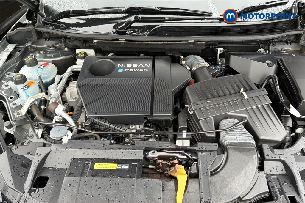 Nissan Qashqai N-Connecta Automatic Petrol-Electric Hybrid SUV - Stock Number (1688006) - 48th supplementary image