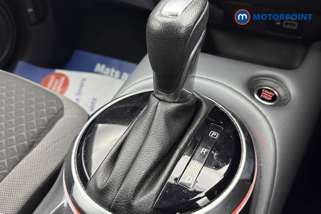 Nissan Juke N-Connecta Automatic Petrol SUV - Stock Number (1688089) - 16th supplementary image