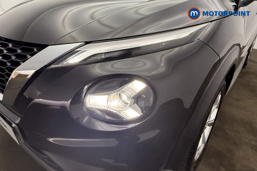 Nissan Juke N-Connecta Automatic Petrol SUV - Stock Number (1688089) - 23rd supplementary image