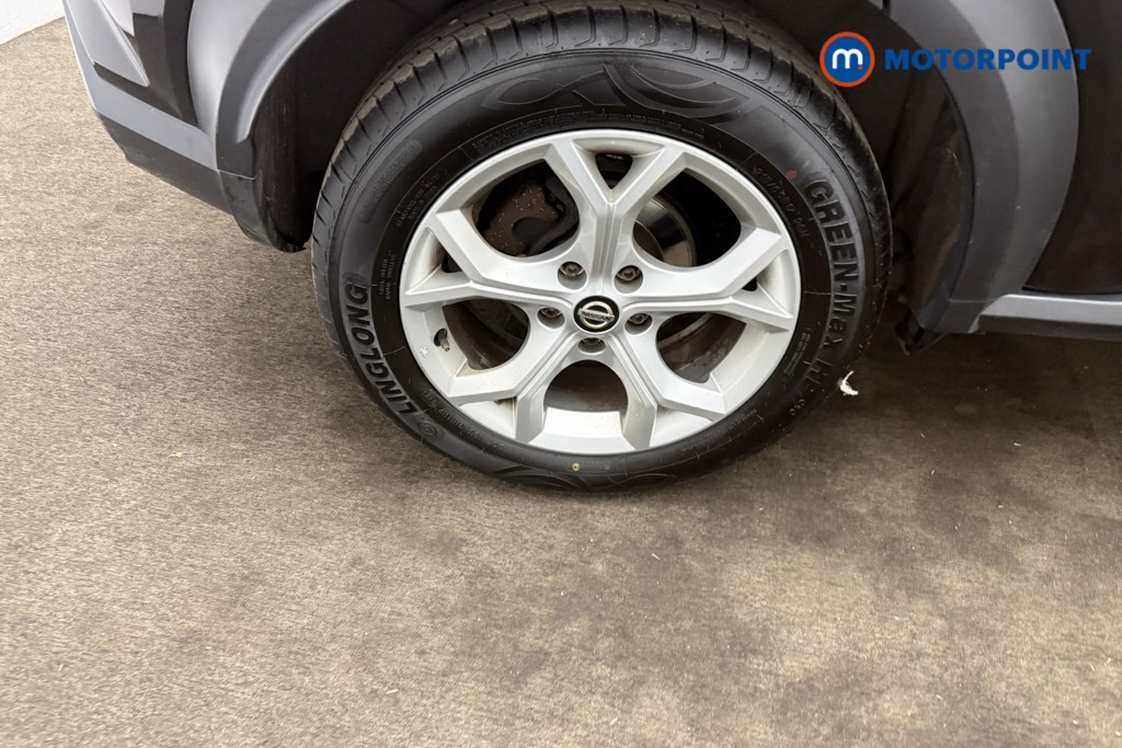 Nissan Juke N-Connecta Automatic Petrol SUV - Stock Number (1688089) - 25th supplementary image